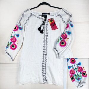 NWT Vintage‎ Collection White Palm Springs Tunic XS Western Floral NEW